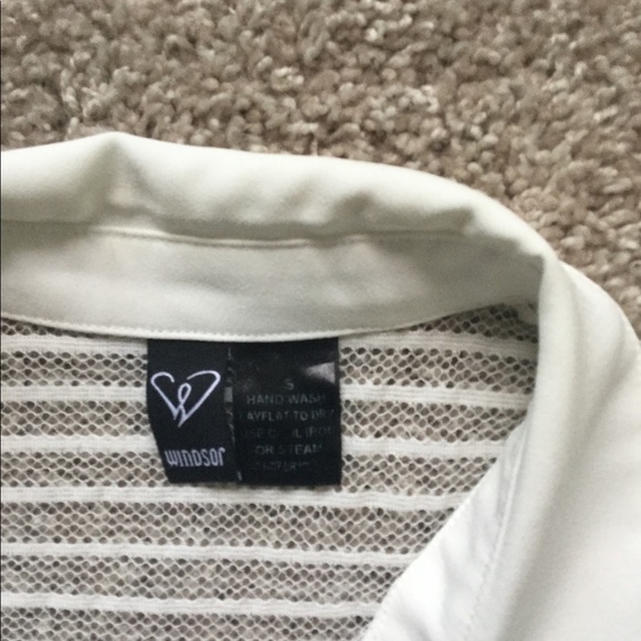 Soft Lace Crop Top - Picture 3 of 8